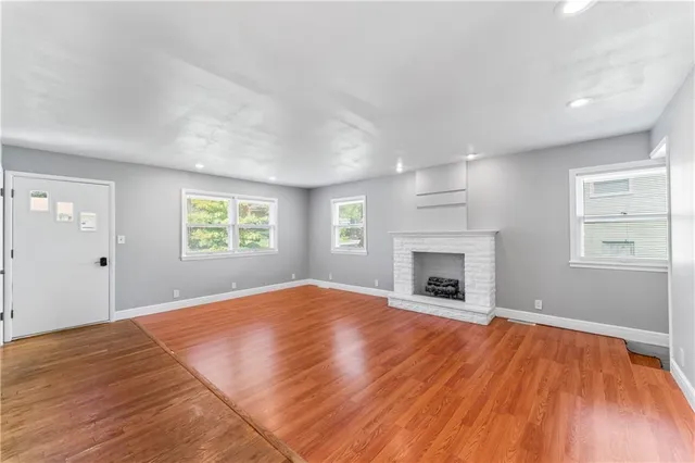 $229,500 | 4923 Appleton Avenue, Kansas City, MO 64133