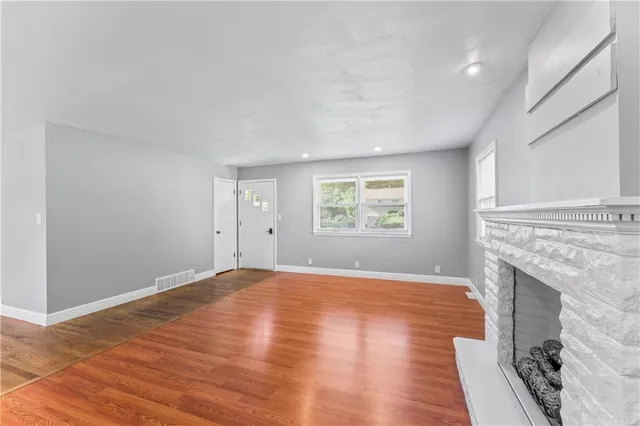 $229,500 | 4923 Appleton Avenue, Kansas City, MO 64133