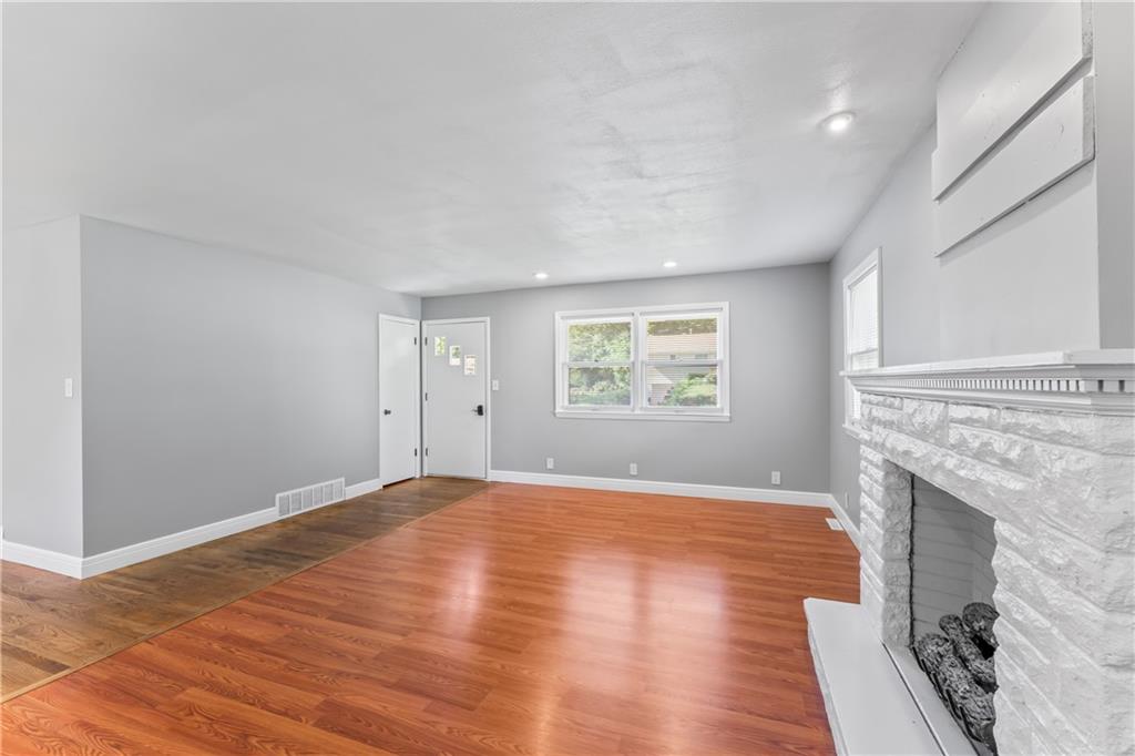 4923 Appleton Avenue Kansas City, MO 64133 - Photo 7 of 39