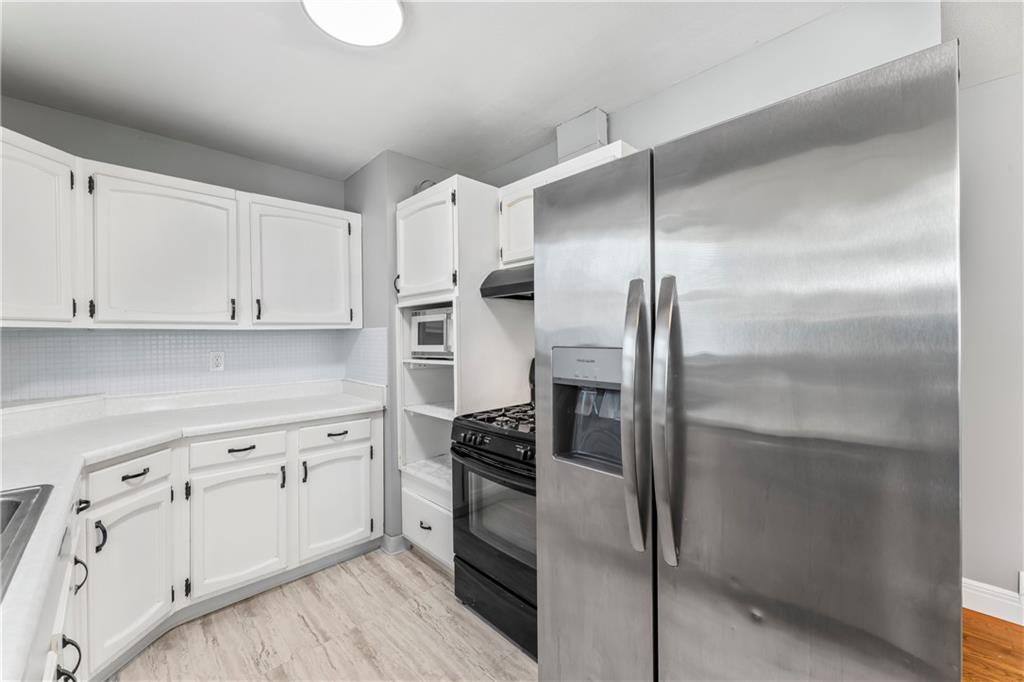 4923 Appleton Avenue Kansas City, MO 64133 - Photo 9 of 39