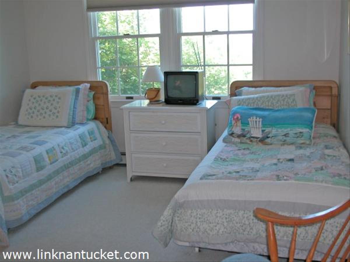 20 Swift Rock Road Nantucket, MA 02554 - Photo 12 of 20 Bedroom