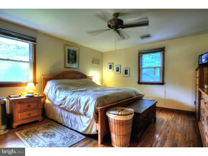 207 Windsor Road Robbinsville, NJ 08691 - Photo 14 of 23