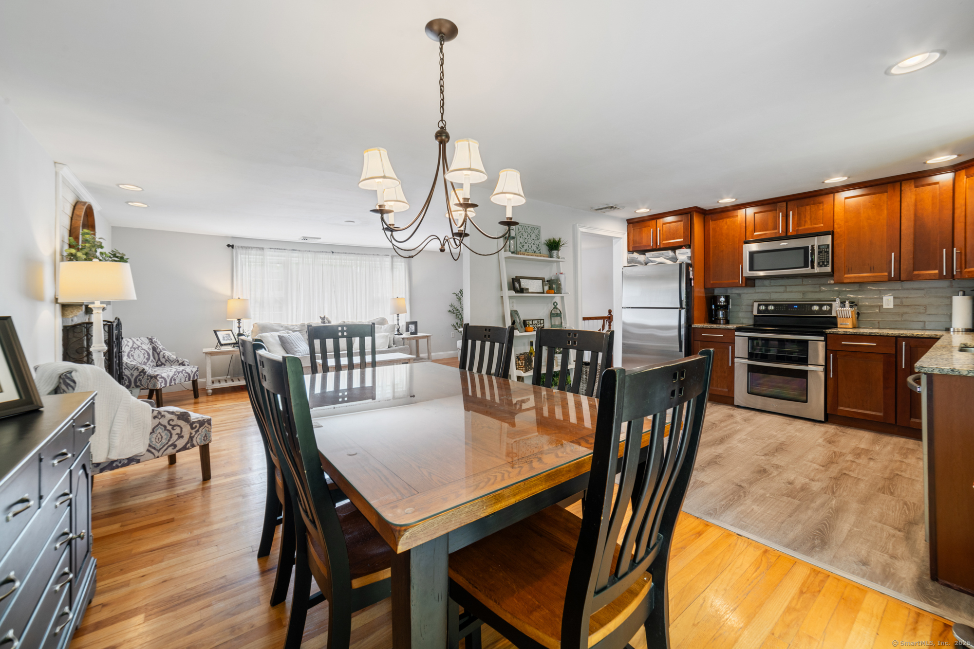 38 East Ridge Drive Middlebury, CT 06762 - Photo 8 of 29