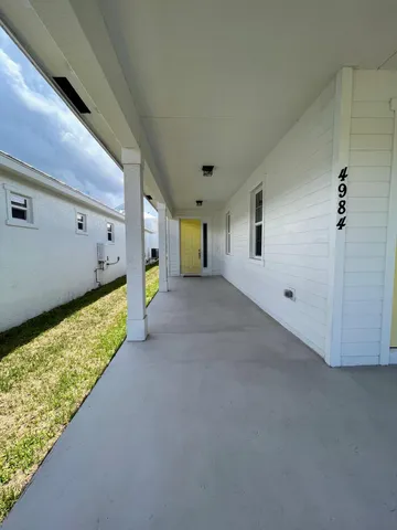 a view of an entryway