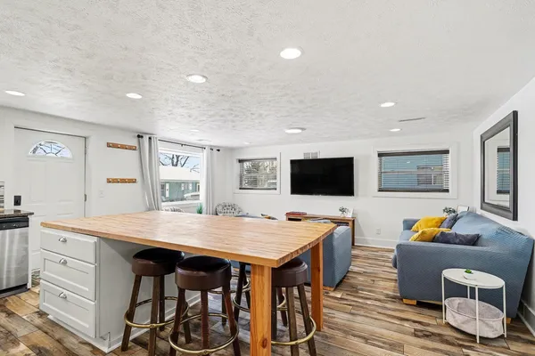 $285,000 | 11893 Bristol Oak Street, Dowling, MI 49050