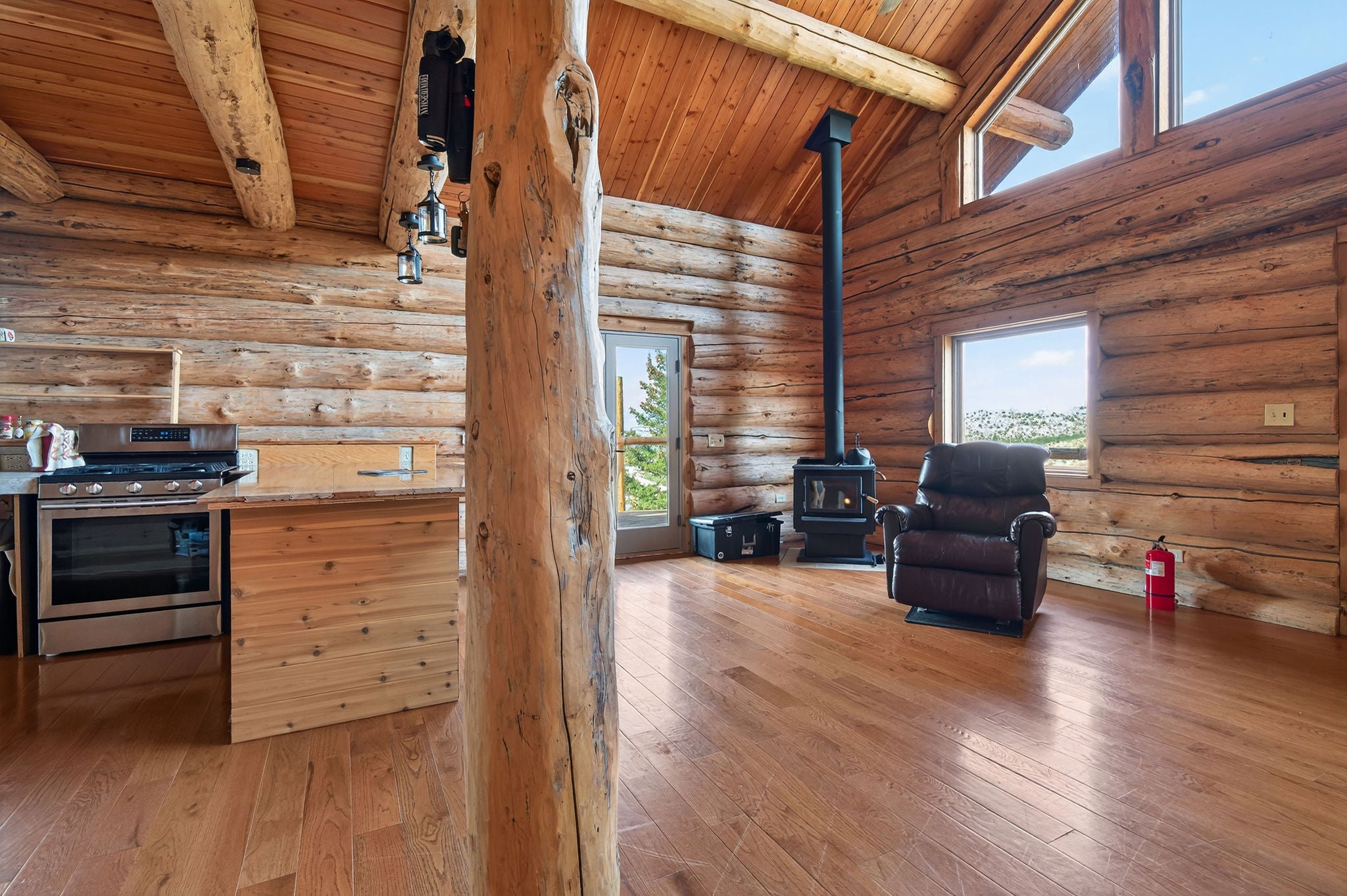 420 Crow Road Garrison, MT 59731 - Photo 10 of 48 Gallery Image 10