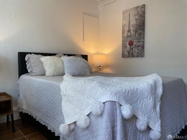 $1,150 | 338 South 16th Street, Richmond, CA 94804