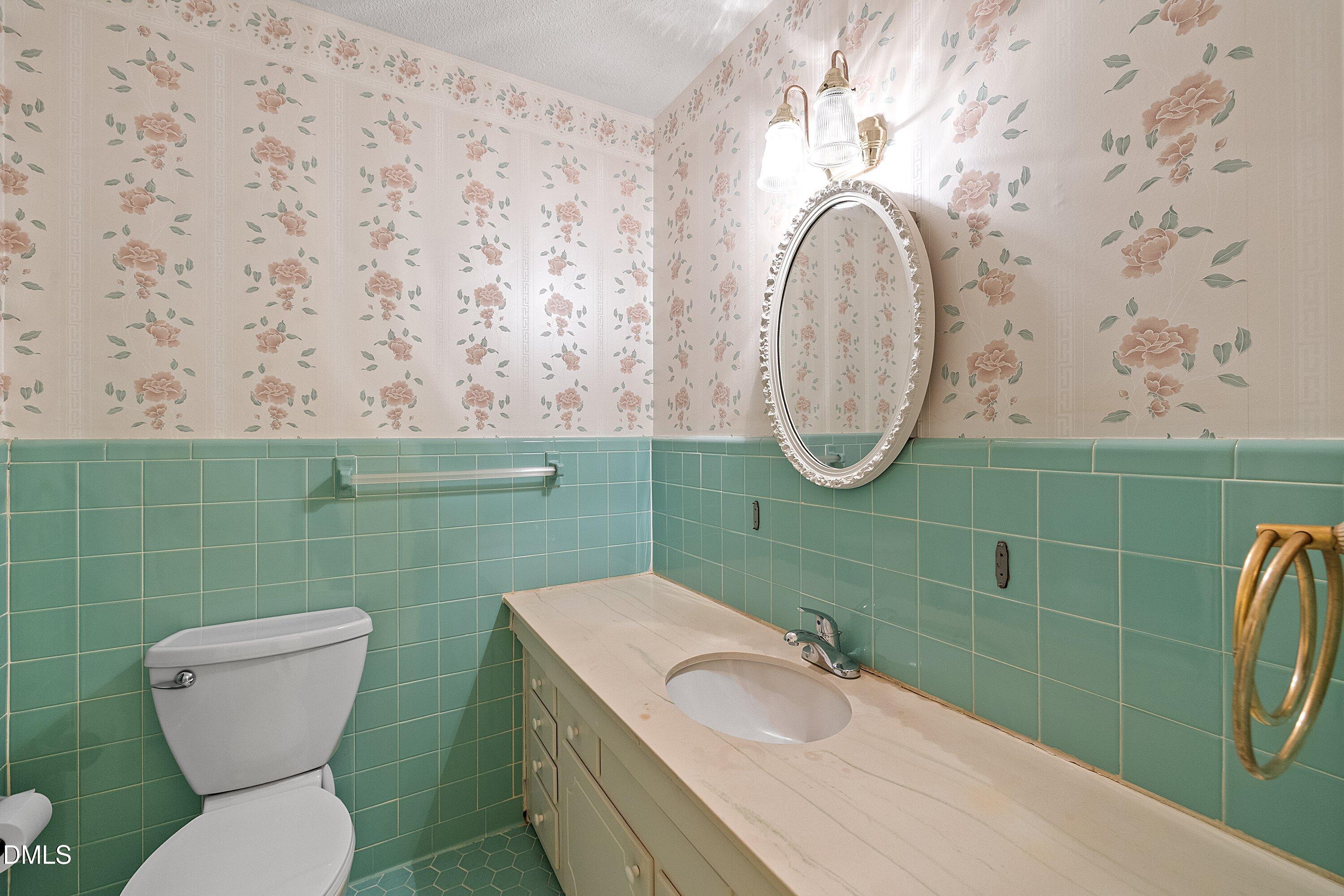 1429 Falls Church Road Raleigh, NC 27609 - Photo 35 of 60 35-1429 Falls Church_6390