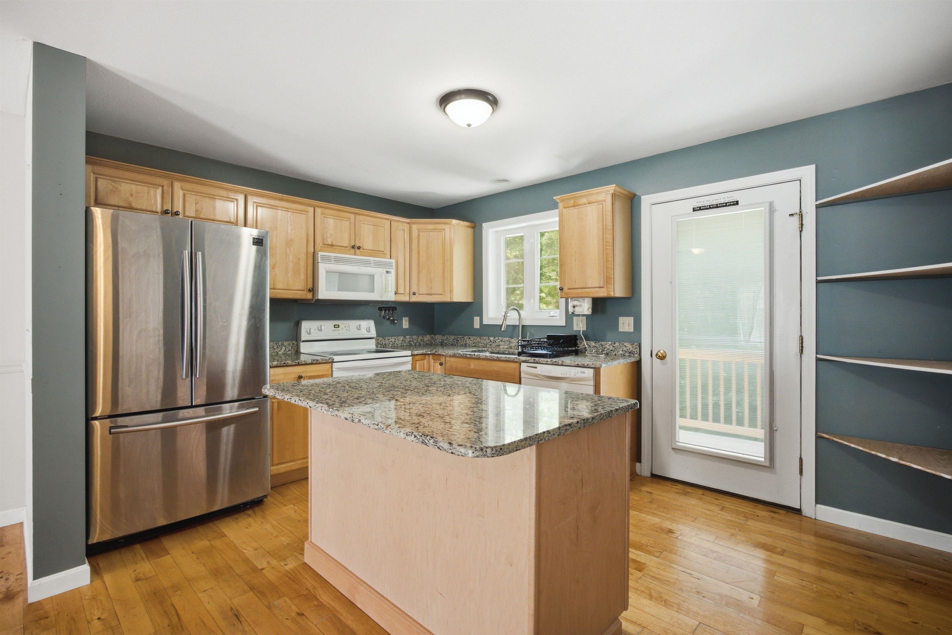 29 Melissa Way, Unit B Laconia, NH 03246 - Photo 18 of 56