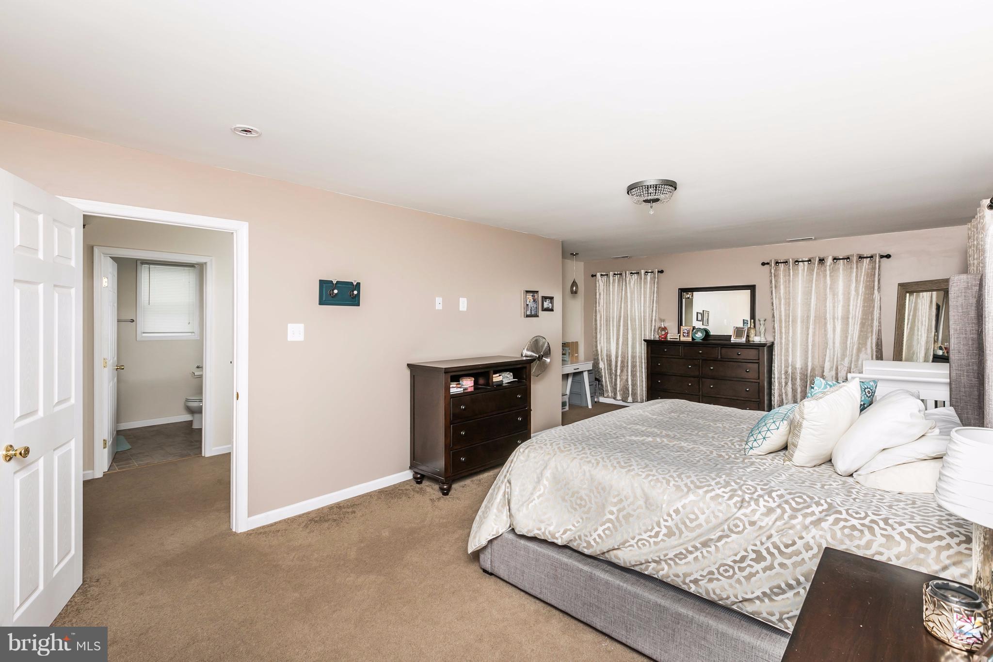 222 Oakwood Road Baltimore, MD 21222 - Photo 16 of 29 Bedroom (Master)