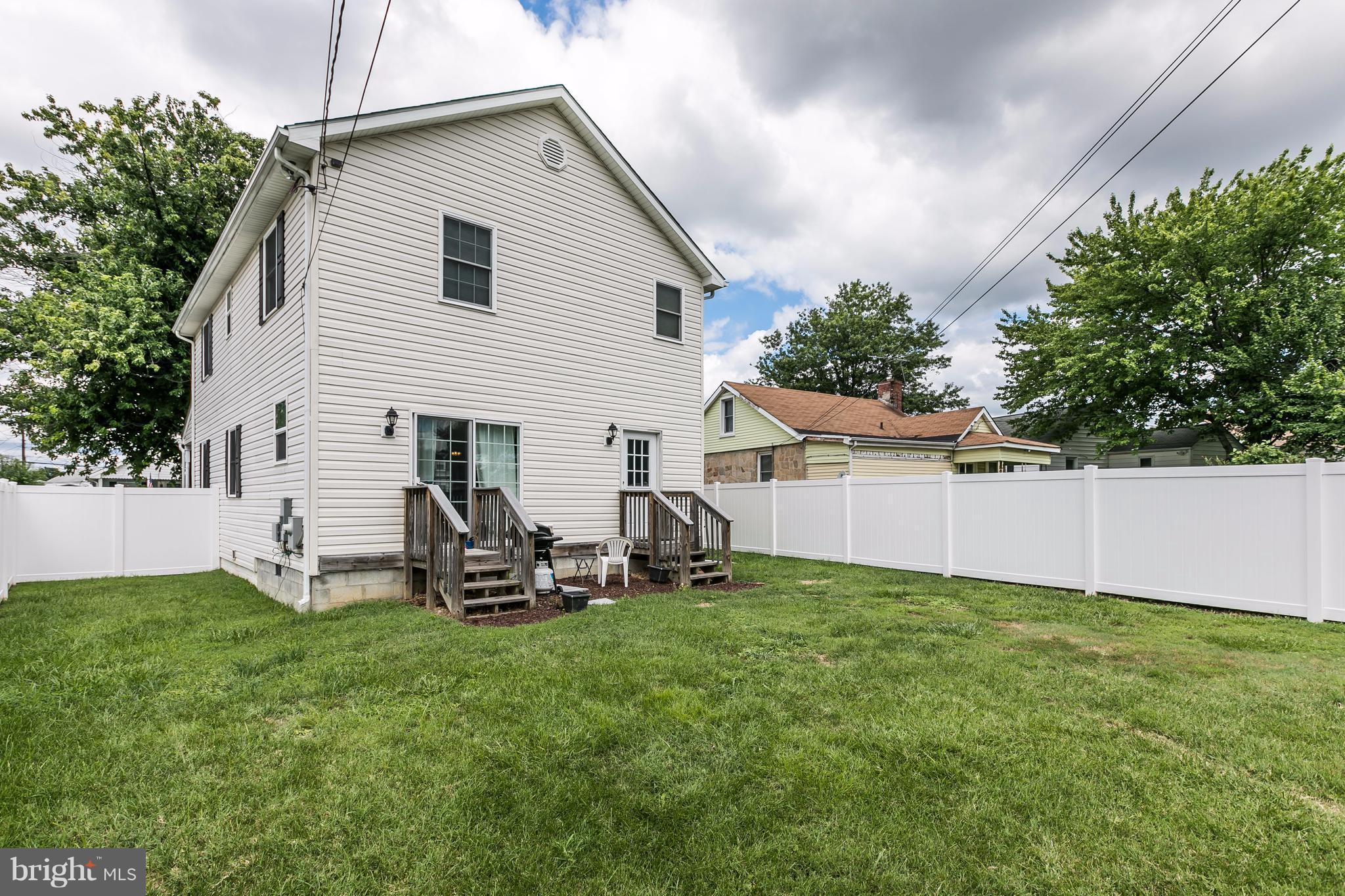 222 Oakwood Road Baltimore, MD 21222 - Photo 26 of 29 Exterior (Rear)