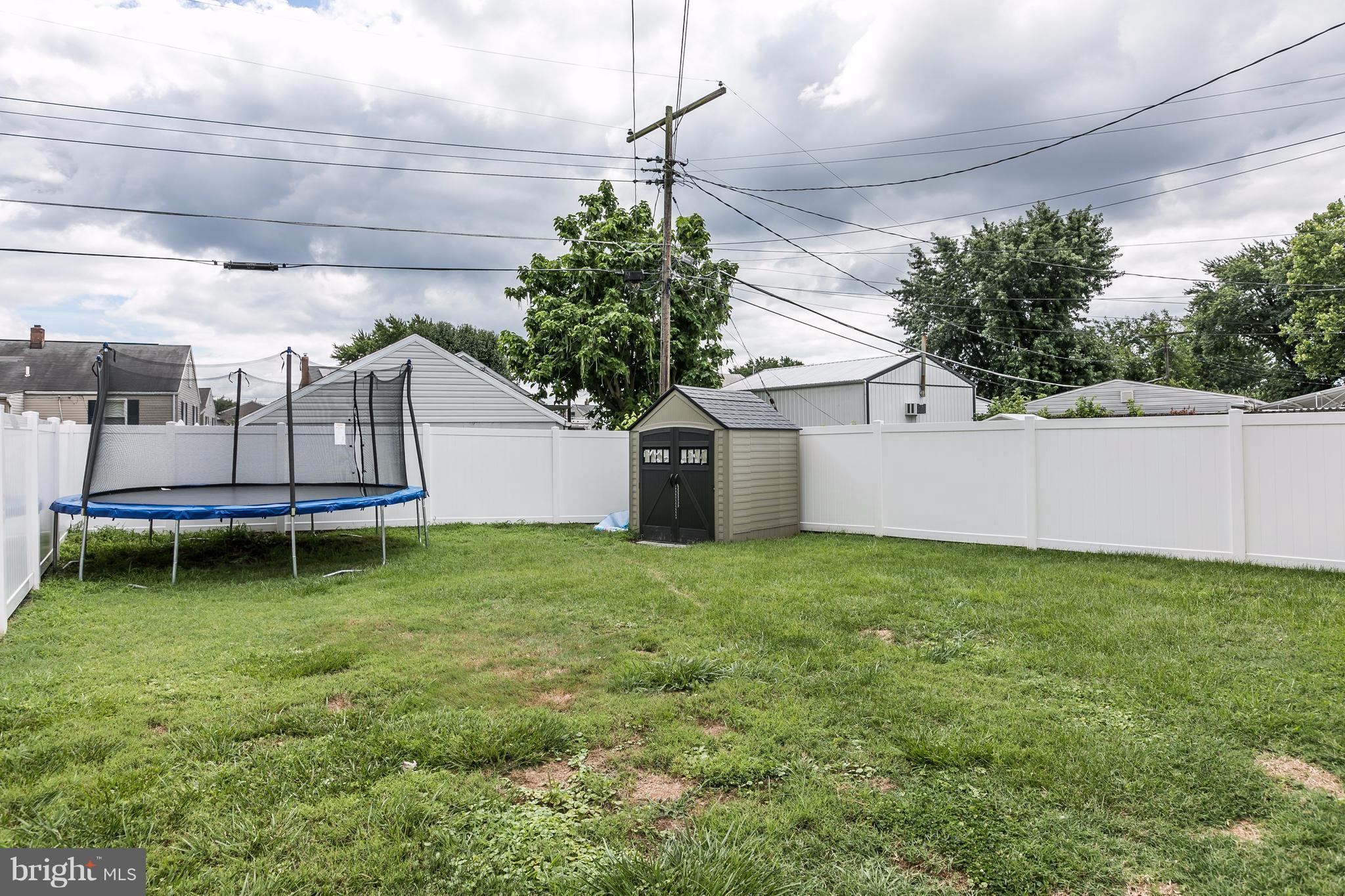 222 Oakwood Road Baltimore, MD 21222 - Photo 28 of 29 Exterior (Rear)