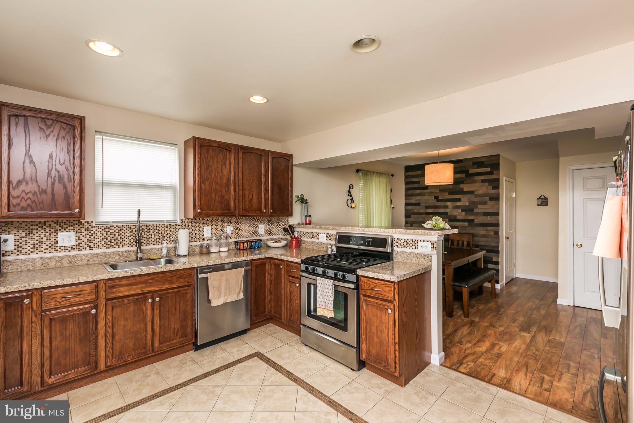 222 Oakwood Road Baltimore, MD 21222 - Photo 8 of 29 Kitchen