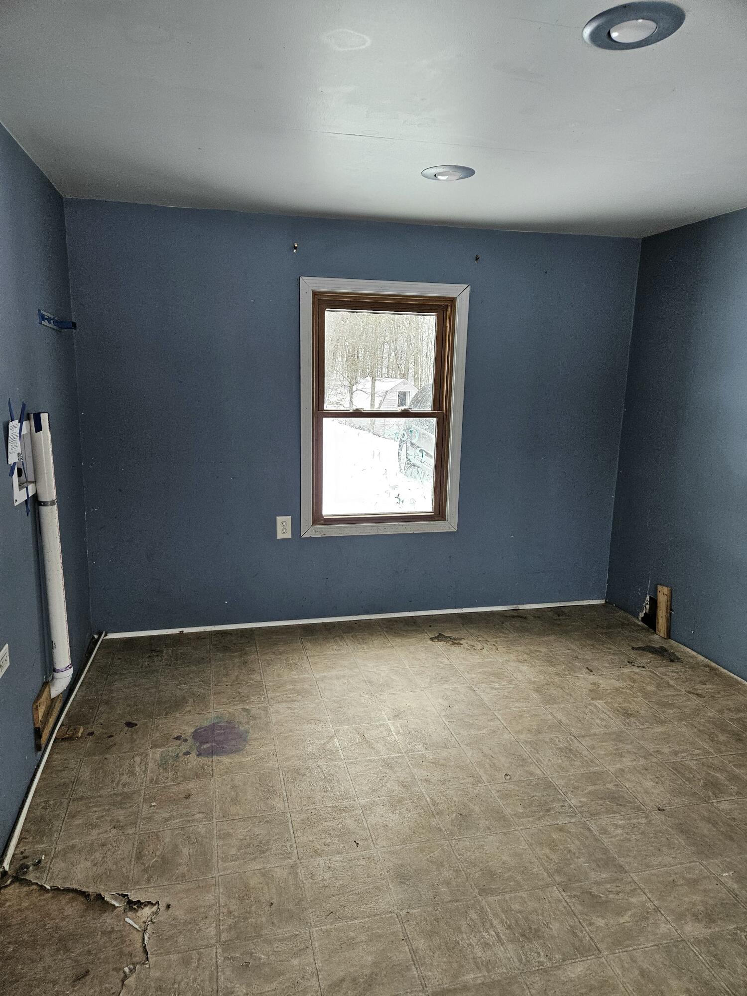 10610 West Walker Road Manton, MI 49663 - Photo 14 of 27 LAUNDRY
