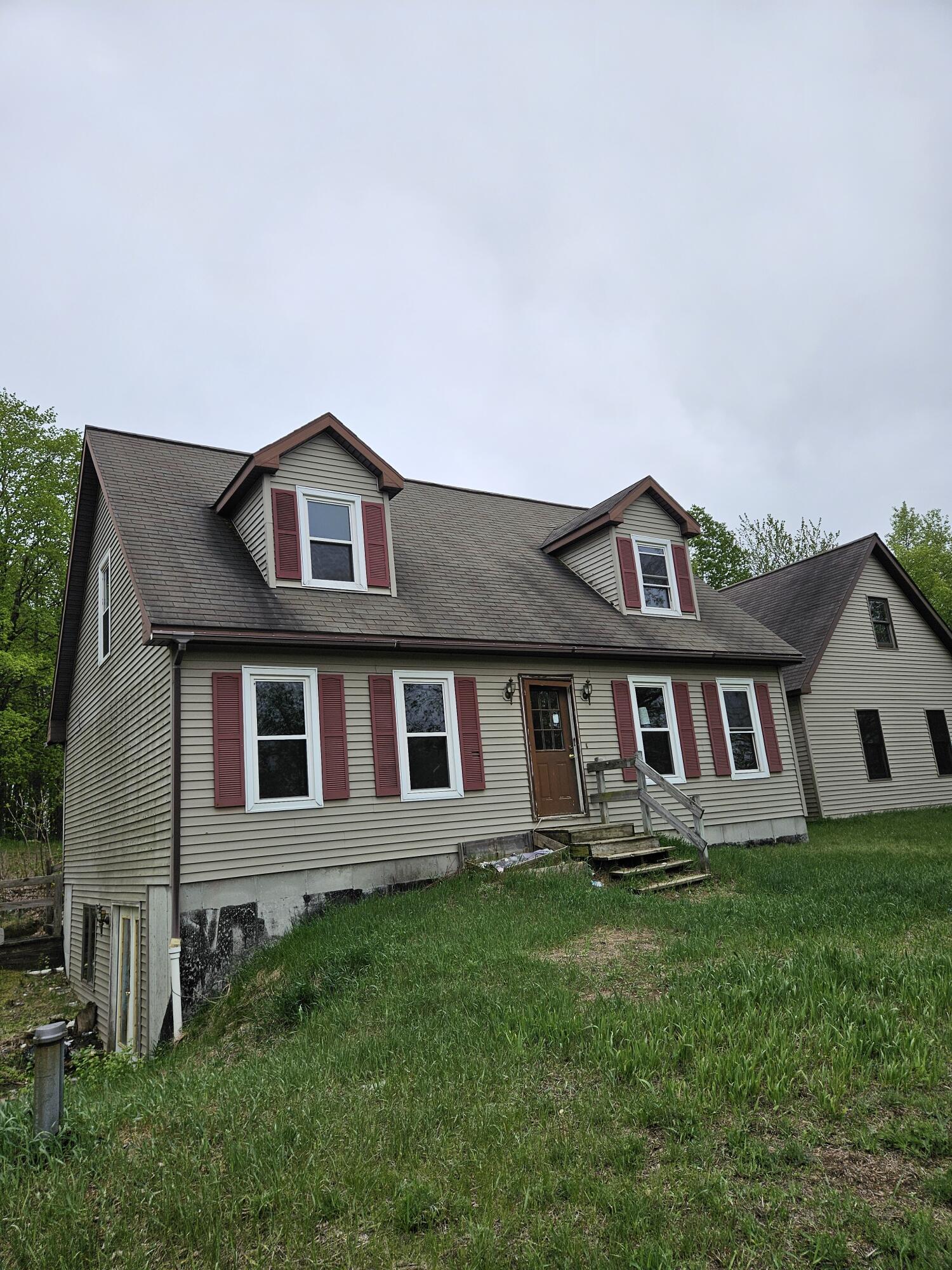 10610 West Walker Road Manton, MI 49663 - Photo 2 of 27 20250518_173036