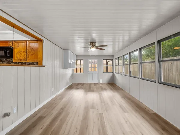 $2,550 | 4214 Fernside Drive, Pasadena, TX 77505