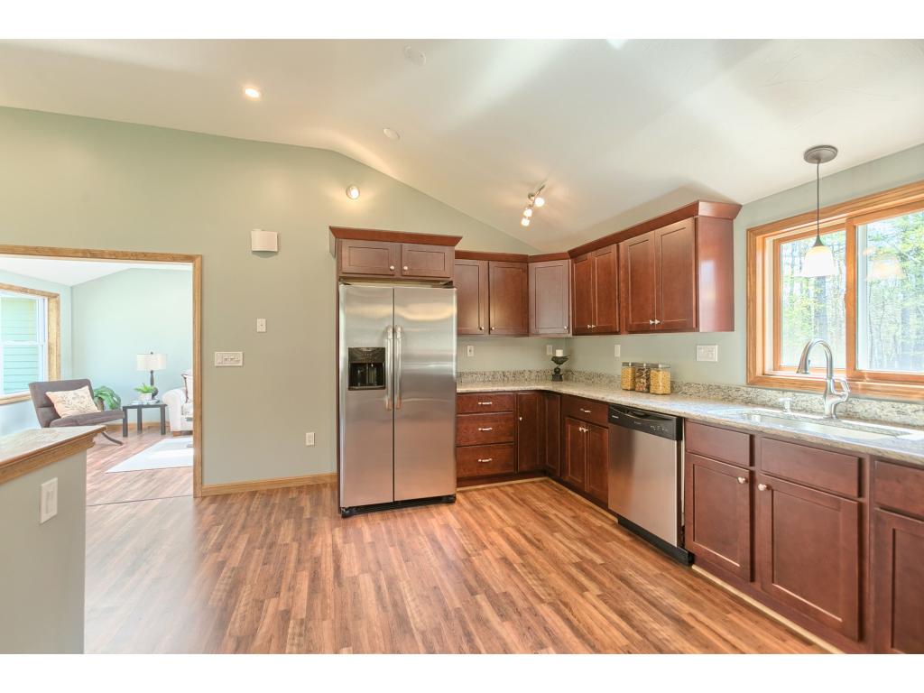 17 Simpson Road Pelham, NH 03076 - Photo 14 of 36