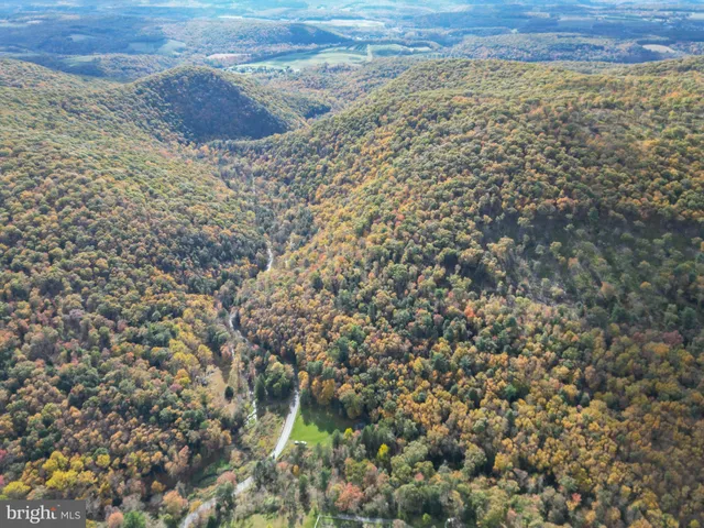 $285,000 | 609 Catawissa Road, Tamaqua, PA 18252