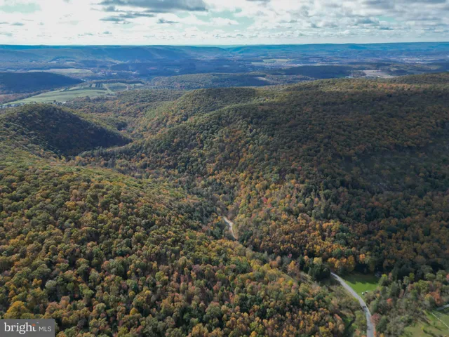 $285,000 | 609 Catawissa Road, Tamaqua, PA 18252