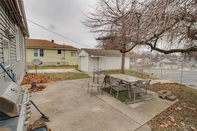 $120,000 | 3505 Coronado Drive, Alton, IL 62002