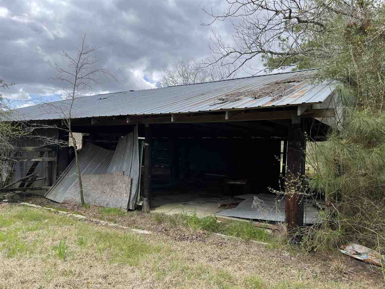 54 George Walker Road Picayune, MS 39466 - Photo 8 of 25 Photo 8
