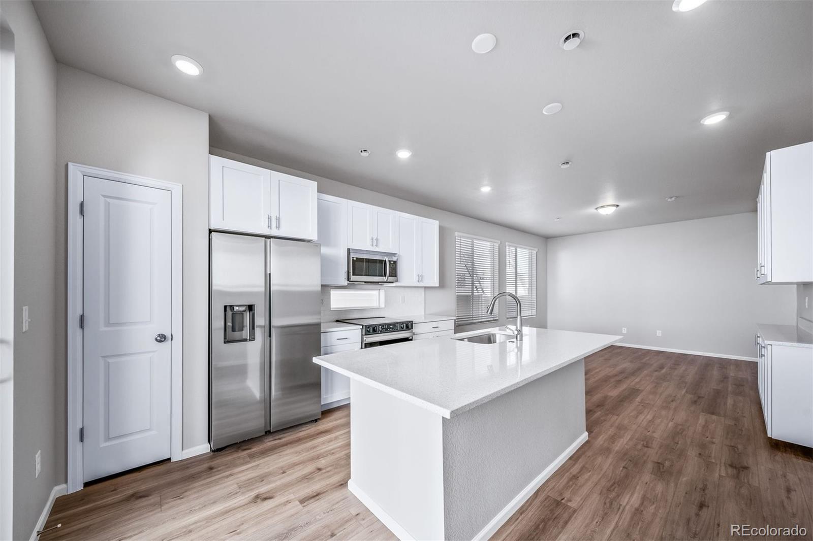 3950 North Rome Street Aurora, CO 80019 - Photo 6 of 25