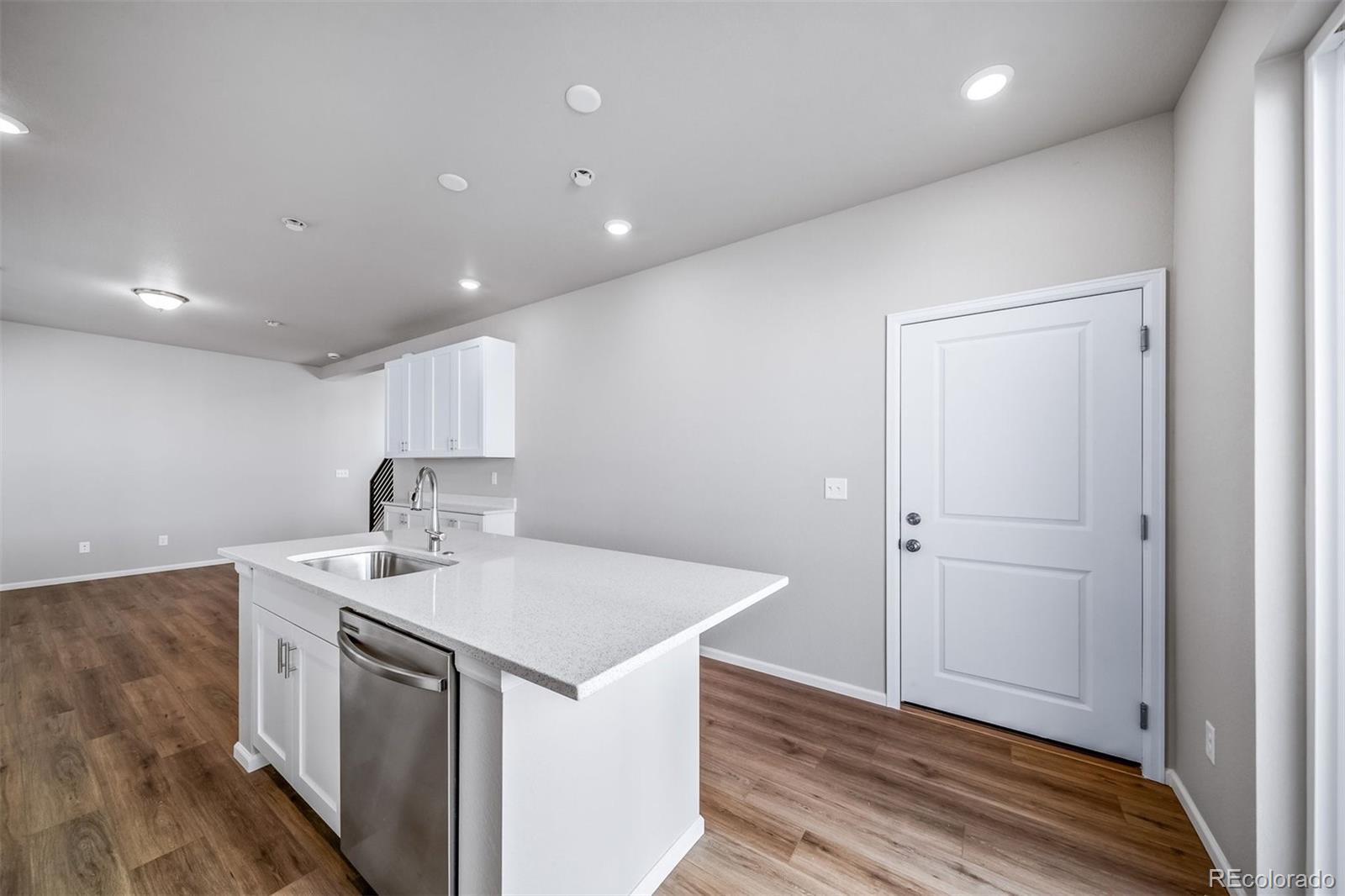 3950 North Rome Street Aurora, CO 80019 - Photo 8 of 25