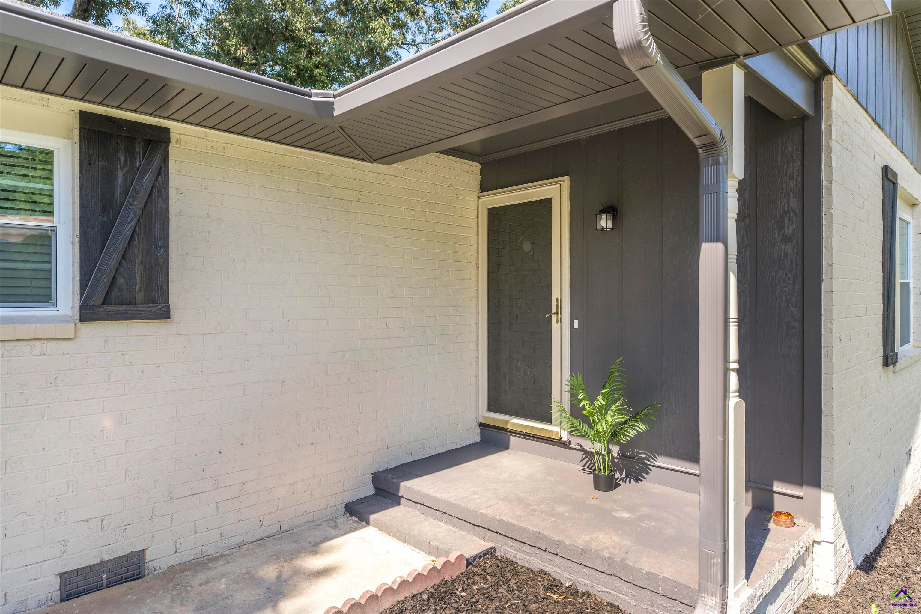 2061 Manson Road Macon, GA 31217 - Photo 3 of 21 Gallery Image 3