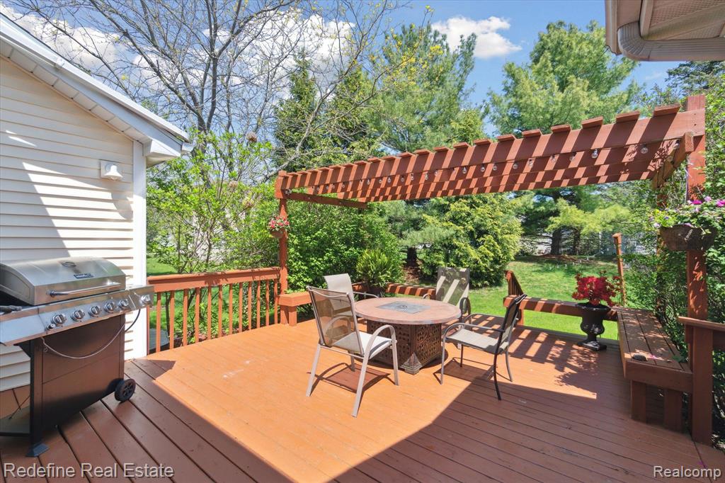 328 Split Rail Ridge Williamston, MI 48895 - Photo 36 of 53