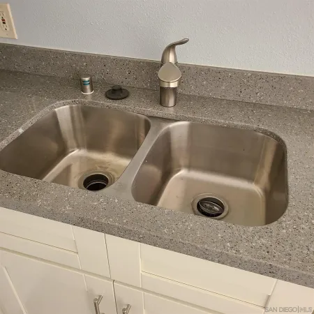 a close view of sink and tap