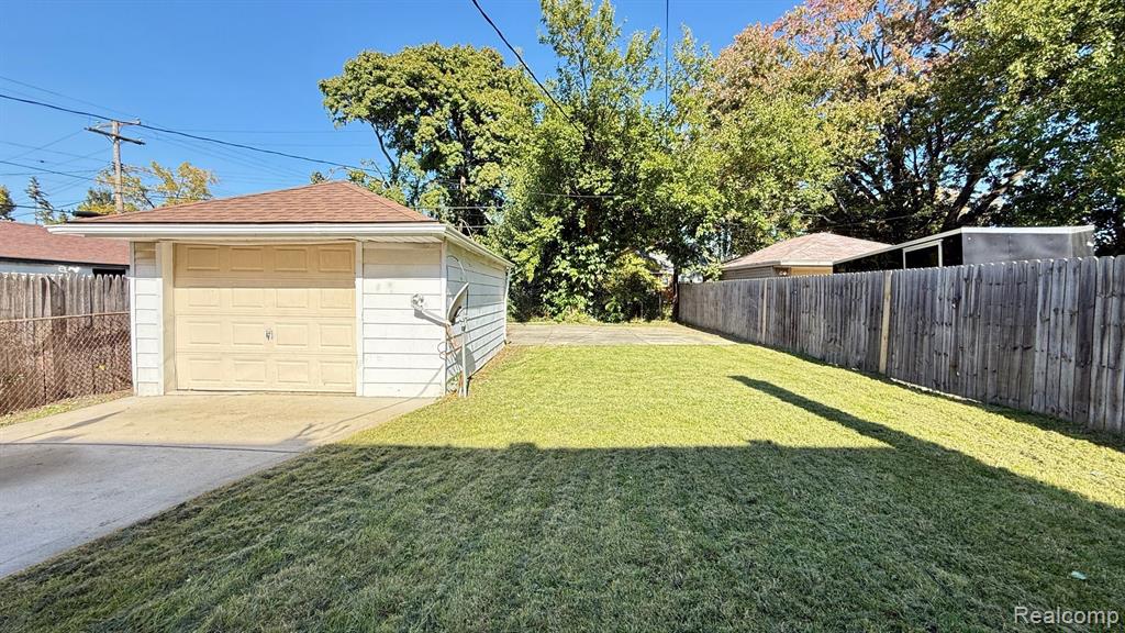 311 Amherst Street Inkster, MI 48141 - Photo 5 of 23