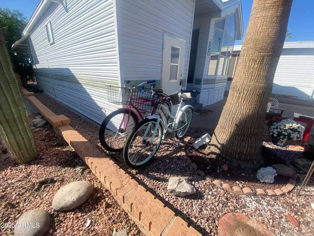 $215,900 | 2024 South Walla Walla Drive, Apache Junction, AZ 85119