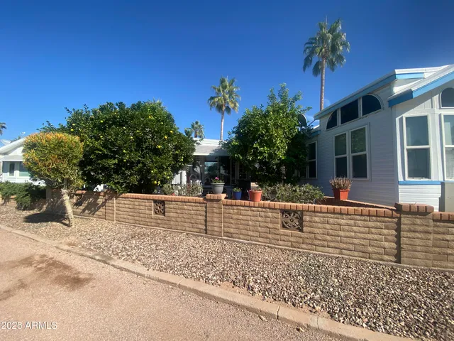 $215,900 | 2024 South Walla Walla Drive, Apache Junction, AZ 85119
