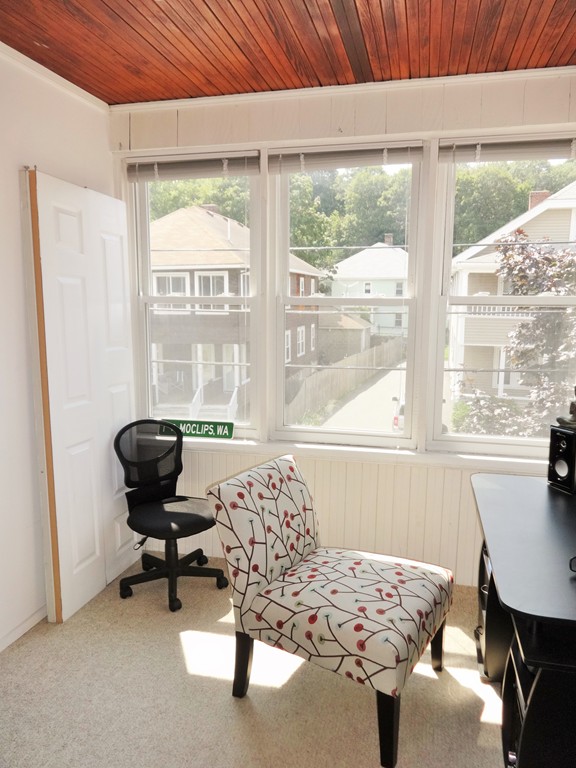 37 Everett Street, Unit 3 Waltham, MA 02453 - Photo 5 of 16