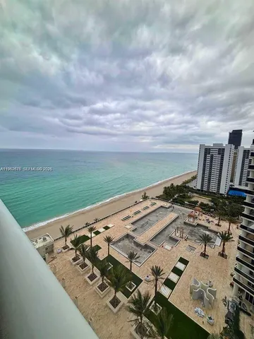 $9,500 | 1830 South Ocean Drive, Unit 2004, Hallandale Beach, FL 33009