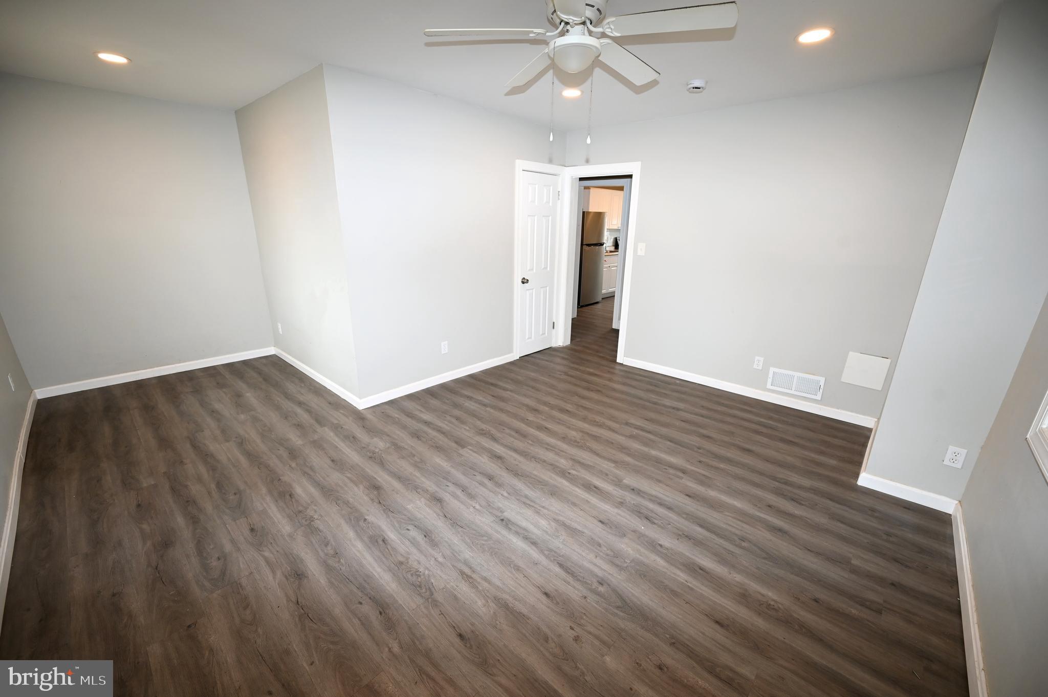 2952 Sollers Point Road, Unit B Dundalk, MD 21222 - Photo 15 of 29