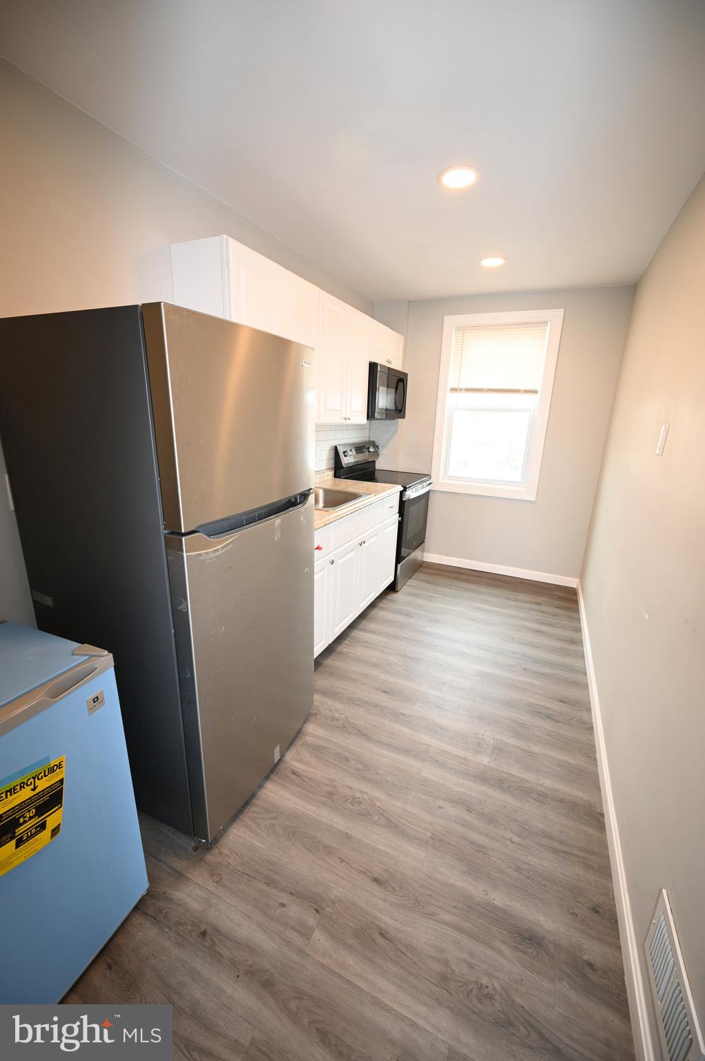 2952 Sollers Point Road, Unit B Dundalk, MD 21222 - Photo 10 of 29