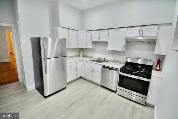 $1,800 | 242 Berkley Street, Philadelphia, PA 19144