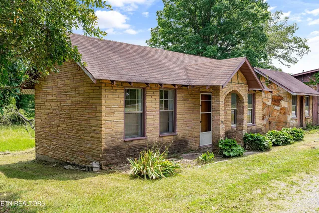 $150,000 | 9476 Morgan County Highway, Sunbright, TN 37872