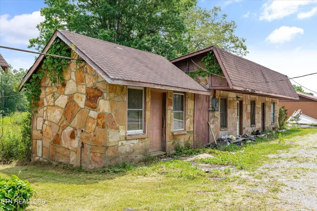 $150,000 | 9476 Morgan County Highway, Sunbright, TN 37872