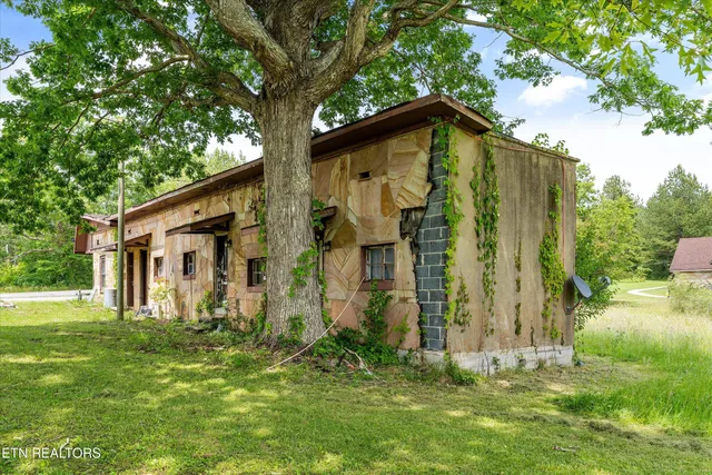 $150,000 | 9476 Morgan County Highway, Sunbright, TN 37872