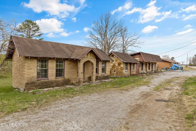 $150,000 | 9476 Morgan County Highway, Sunbright, TN 37872