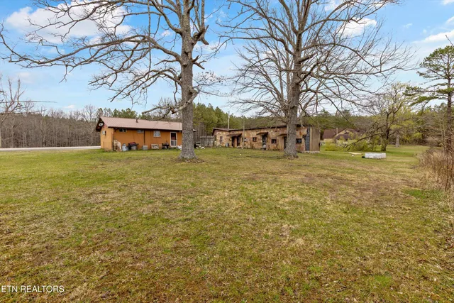 $150,000 | 9476 Morgan County Highway, Sunbright, TN 37872