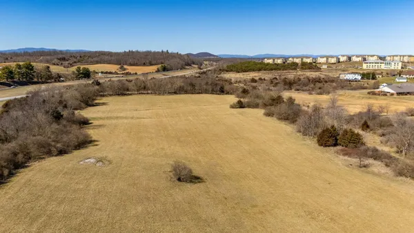 $649,900 | Tbd Crossroads Lane, Fishersville, VA 22939