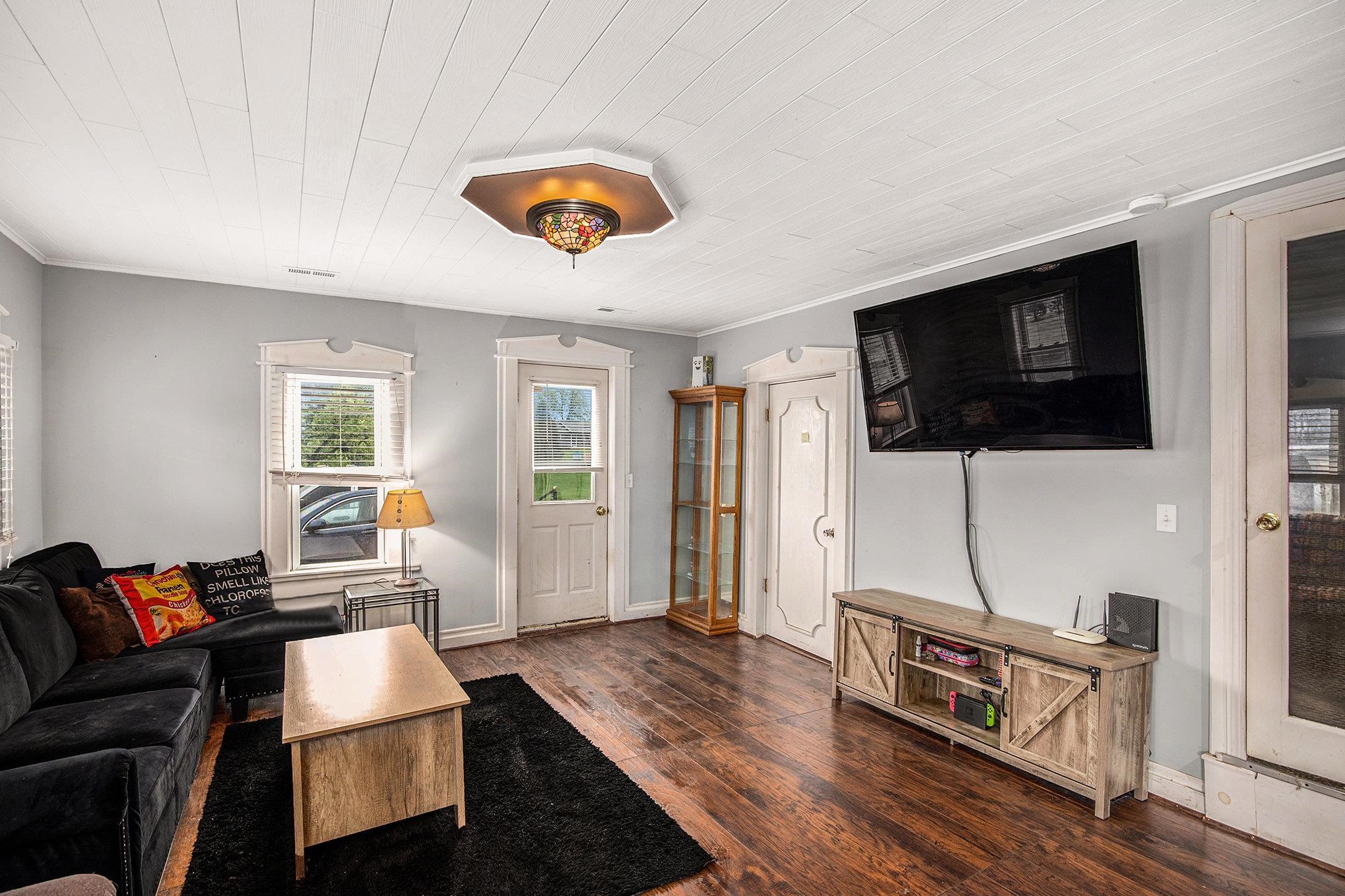 4185 Le Valley Road Columbiaville, MI 48421 - Photo 4 of 26