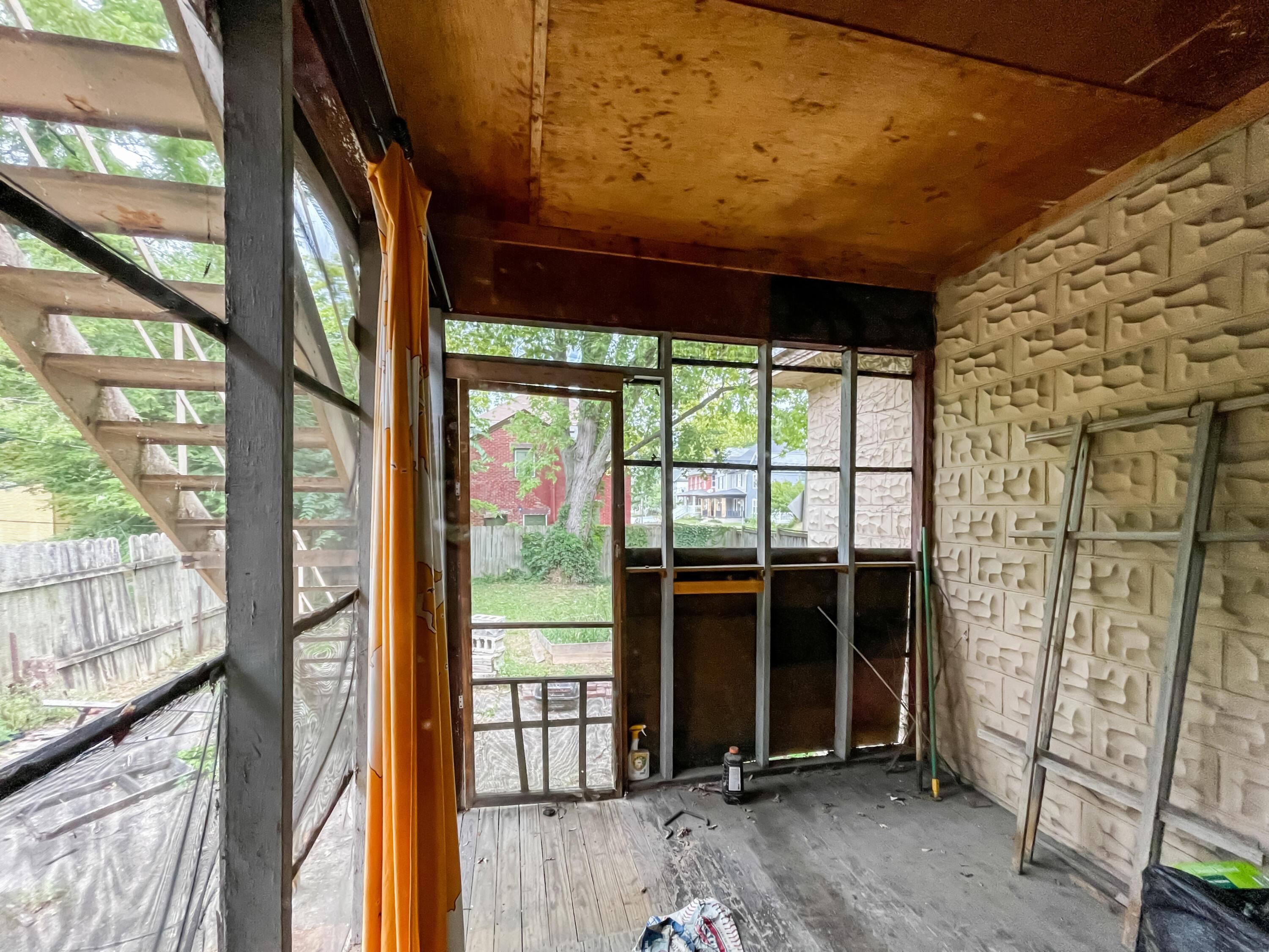 1462 Bryden Road Columbus, OH 43205 - Photo 22 of 53 E1E78F12-5C76-4928-A541-06442BA9BAC5