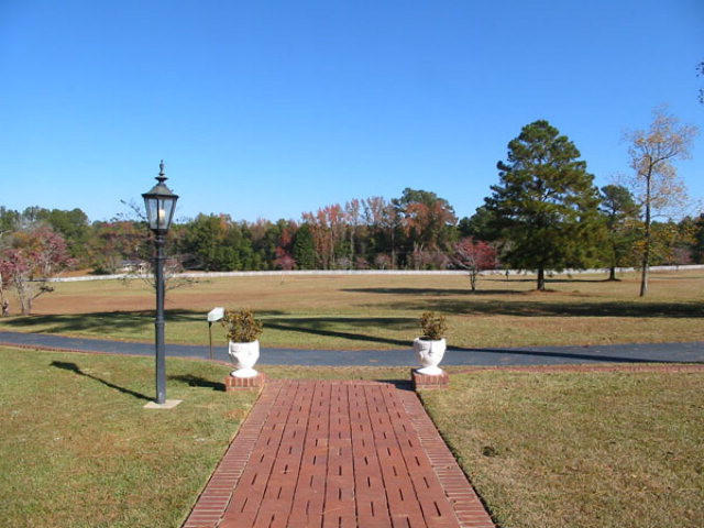 Na East Calhoun Street Wadley, GA 30477 - Photo 3 of 16 View from front door