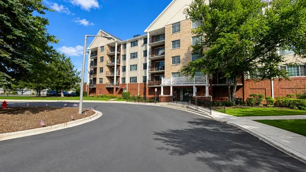 $330,000 | 2301 Oakmont Way, Unit 502, Darien, IL 60561