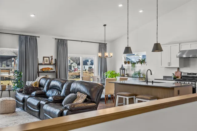 $600,000 | 6630 Ramshorn Drive, DeForest, WI 53532