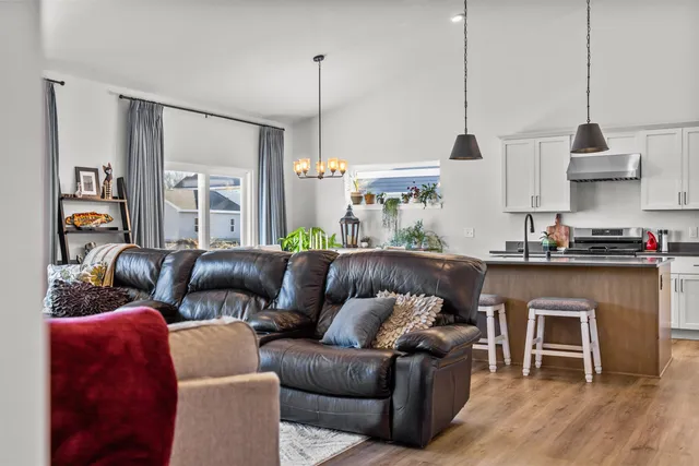 $600,000 | 6630 Ramshorn Drive, DeForest, WI 53532